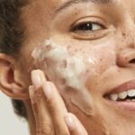 ماسک صورت درخشان کننده و نرم کننده پوست کیوی لاونیچر 46991 - Image 4